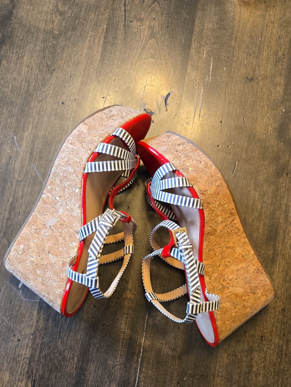 Kate Spade Women’s Platform Sandals – Size 8.5